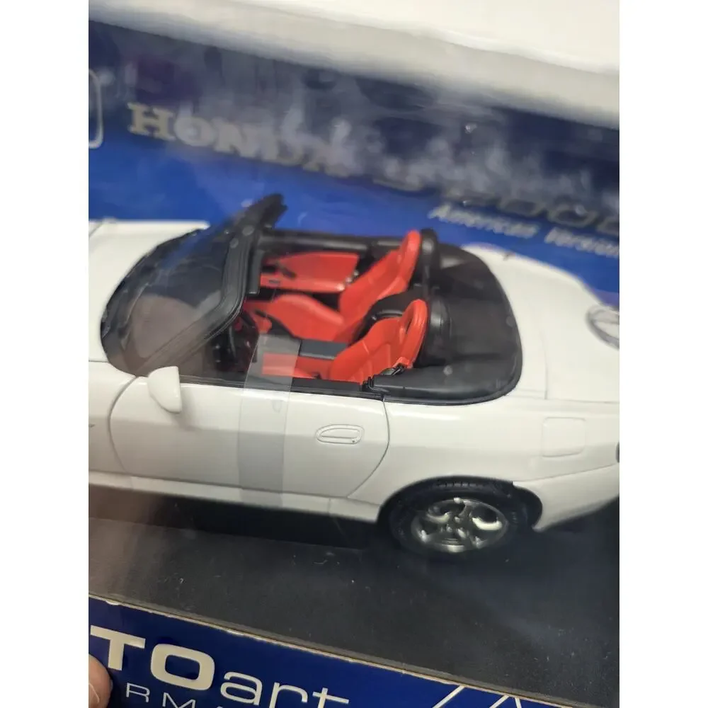 Autoart 1/18 Honda S2000 RHD White Mini Car New American Version In Box